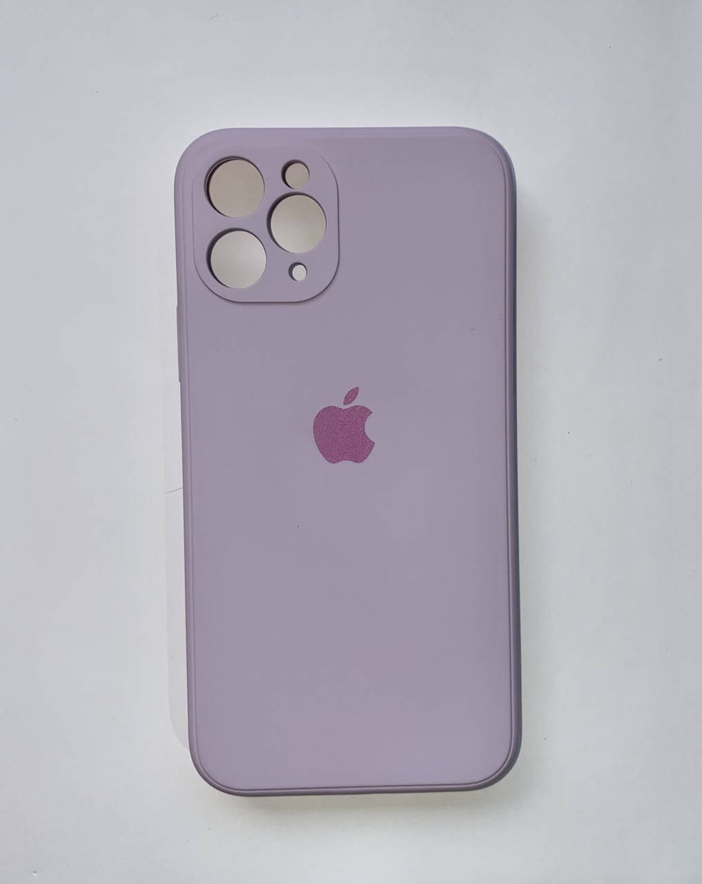 

Квадратный чехол с защитой камеры на iPhone 11 pro - бузковый