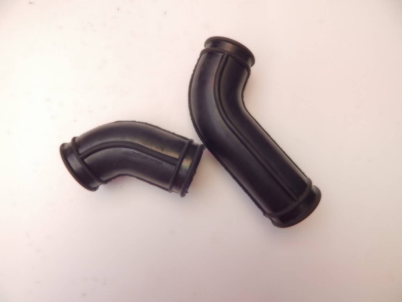 

Патрубок МТ воздушний