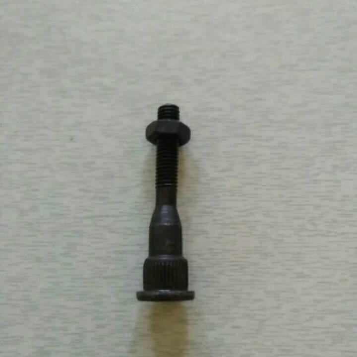 

Винт регулировочный с гайкой