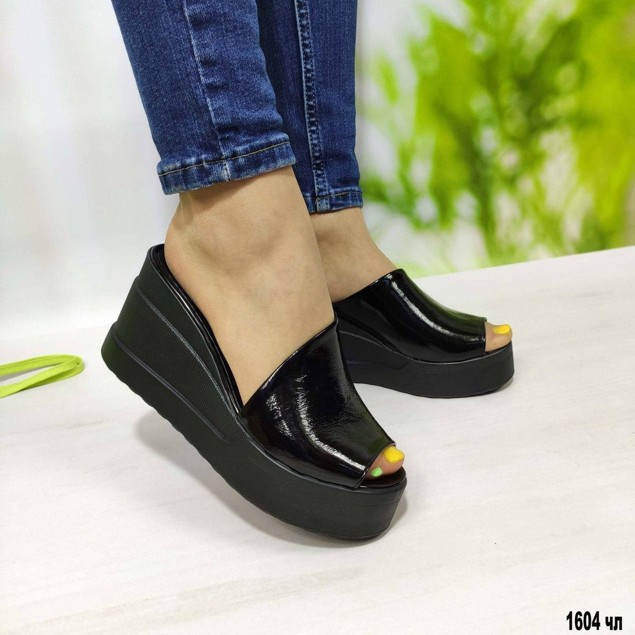 

Женские кожаные черные Сабо из натуральной лакированной кожи. Размеры 38 40