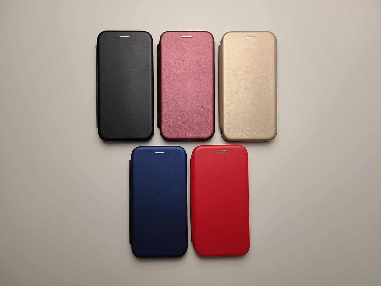 

Чехол книжка Magnei для Xiaomi Redmi 7A с магнитом, Разные цвета