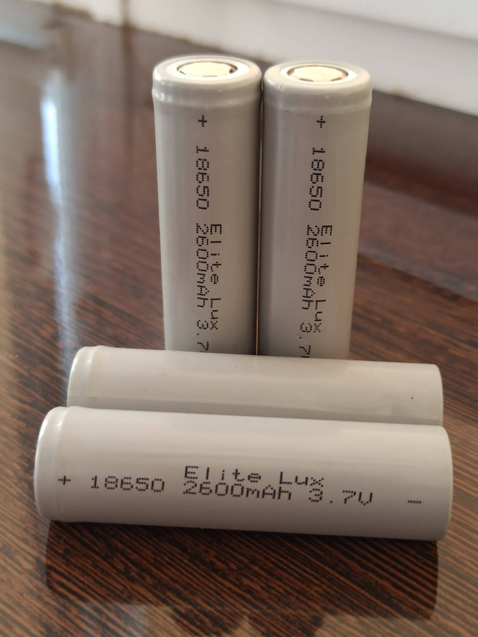 

Аккумулятор li-on 18650 (2600mAh) / Батарея li-on 18650 (2600mAh) / Аккумуляторы 18650 для техники