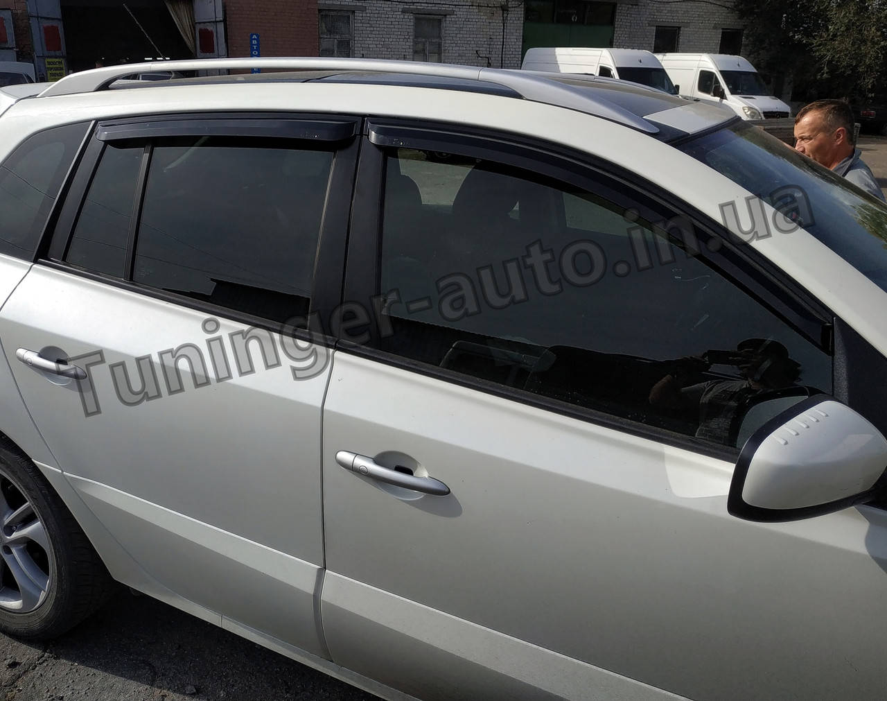 

Дефлекторы окон, ветровики Renault Koleos 2008-2016 (AutoClover/A104/Корея)