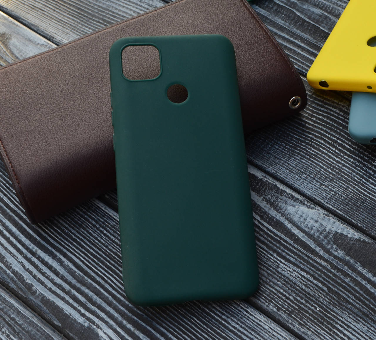

Матовый силиконовый чехол для Xiaomi Redmi 9C / 9C NFC Темно-Зеленый
