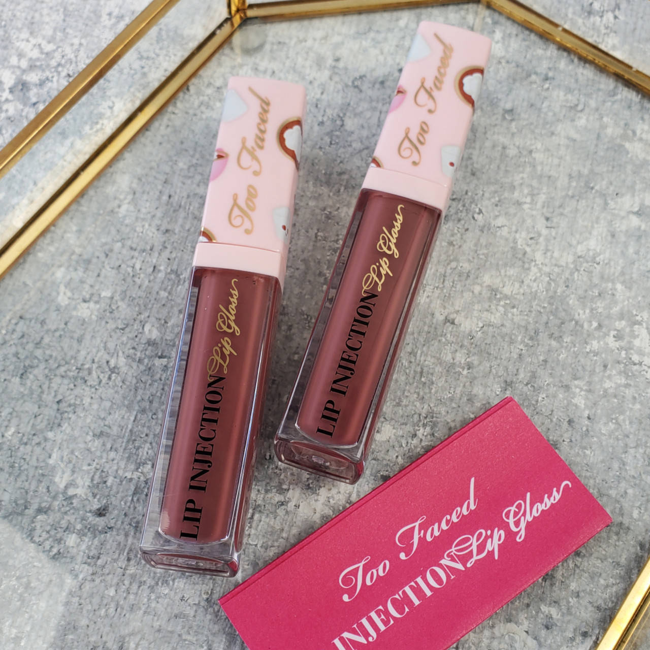 

Блеск для губ с эффектом увеличения губ Too Faced (Christmas Cocoa) 5.2 ml