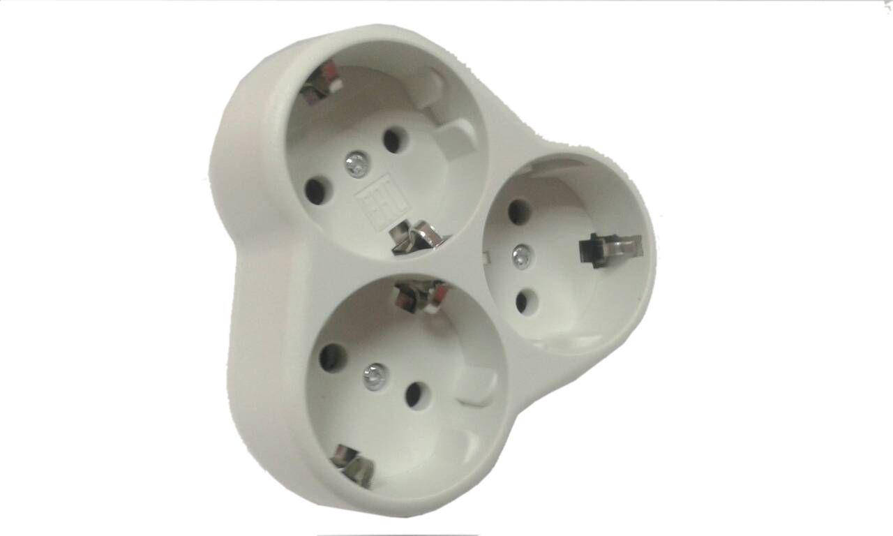 

Тройник на 3 гнезда с/з белый, треугольный