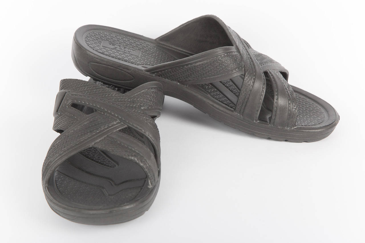 

Открытые резиновые мужские сланцы П-11 оптом и в розницу