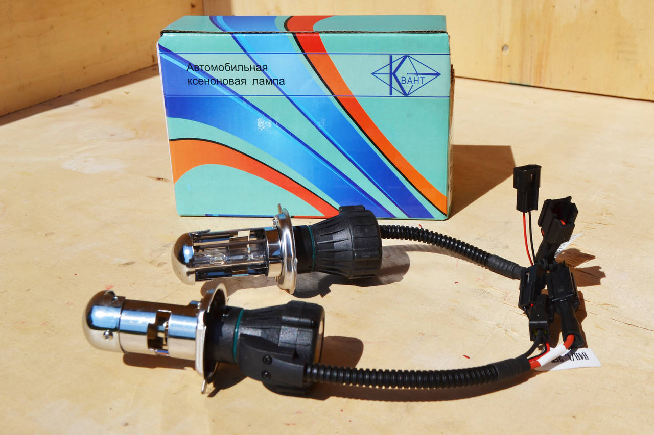 

Ксеноновая лампа H4 5000K HID Xenon bulb 12041 ( 1 комплект )