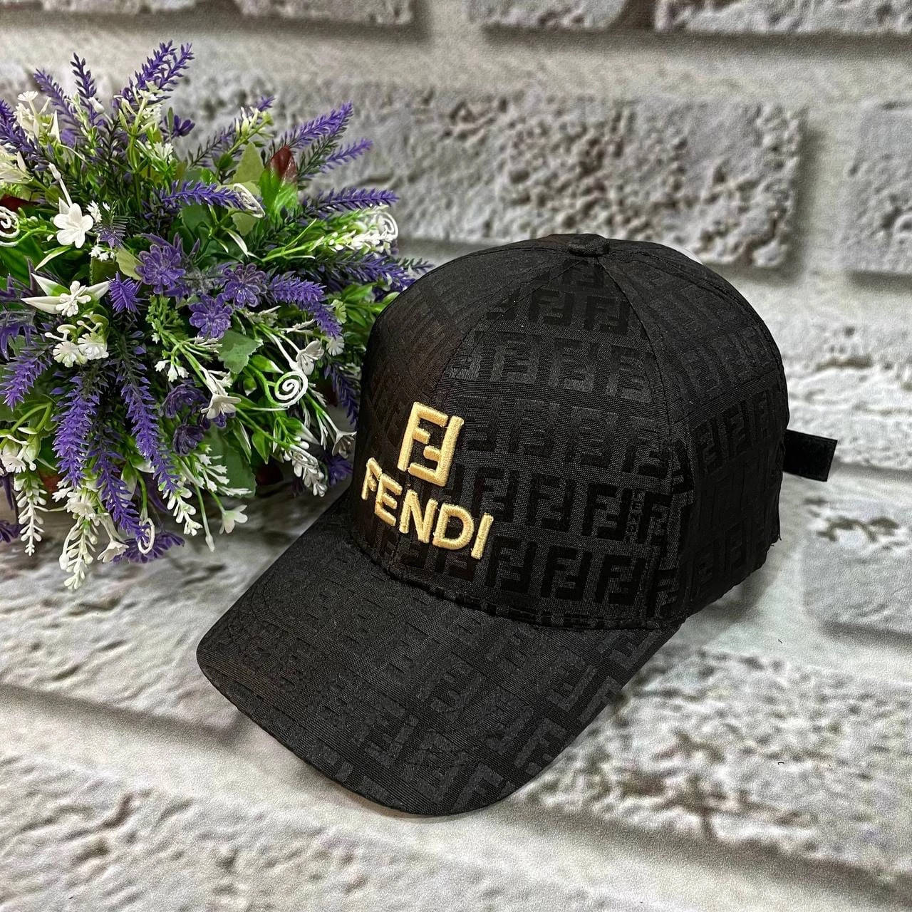 

Кепка летняя Fendi. Бейсболка летняя Fendi Турция
