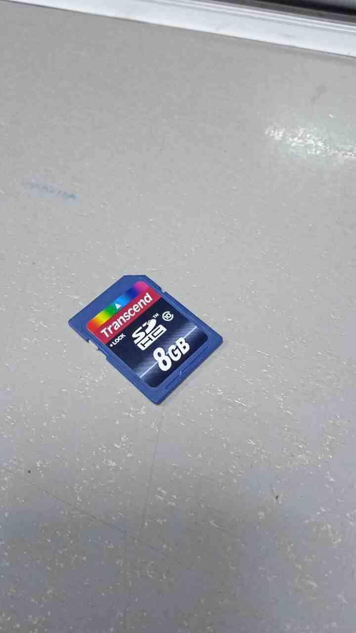 

Карта флэш памяти Б/У SD 8Gb