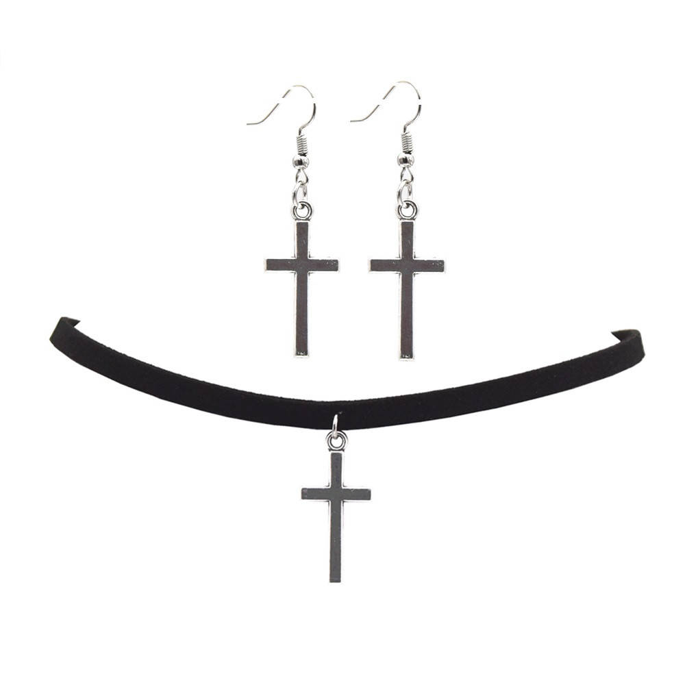 

Комплект с серебристыми крестами ( чокер + серьги)