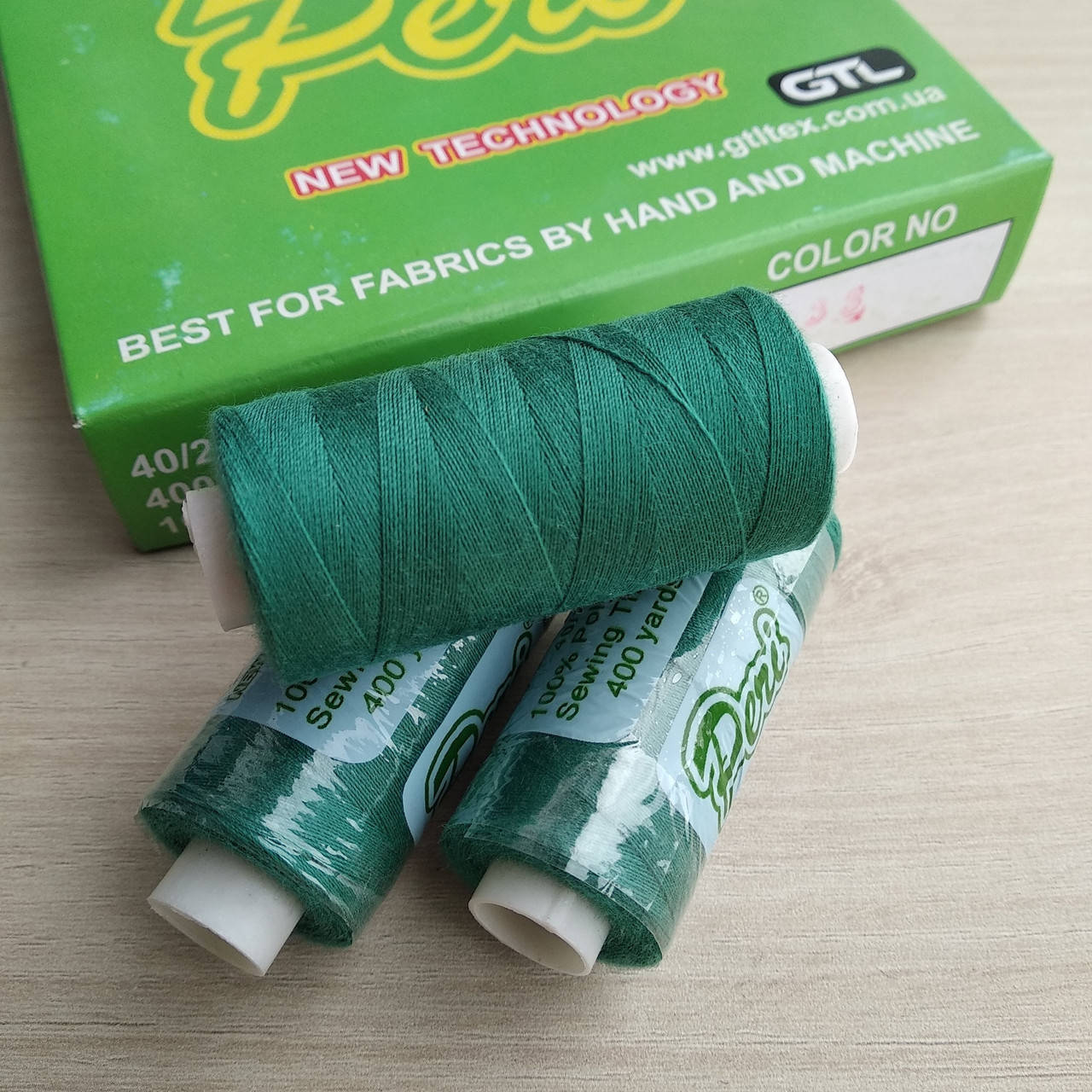 

Нитки Peri №40 котушка 400 ярд, ментолово-зелений (133), Фиолетовый