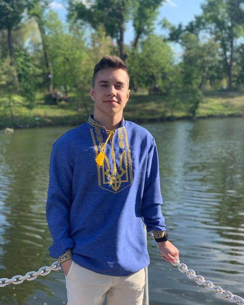 

Чоловіча вишиванка з гербом "Тризубець"