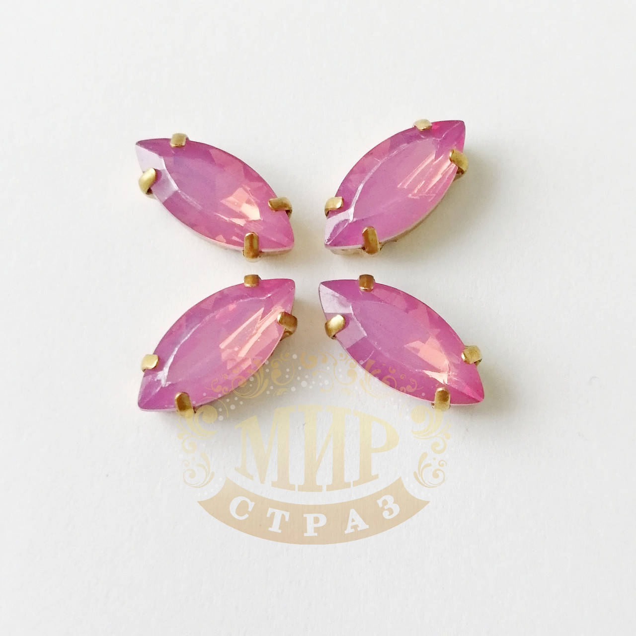 

Cтразы в золотых цапах Лодочка 7х15мм Цвет Rose Opal, Белый