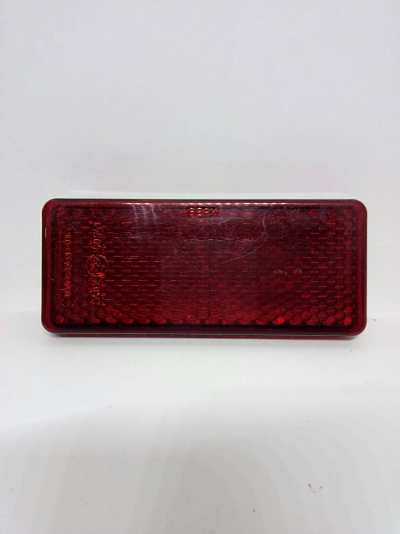 

Световозвращатель катафот заднего бампера Газель Соболь