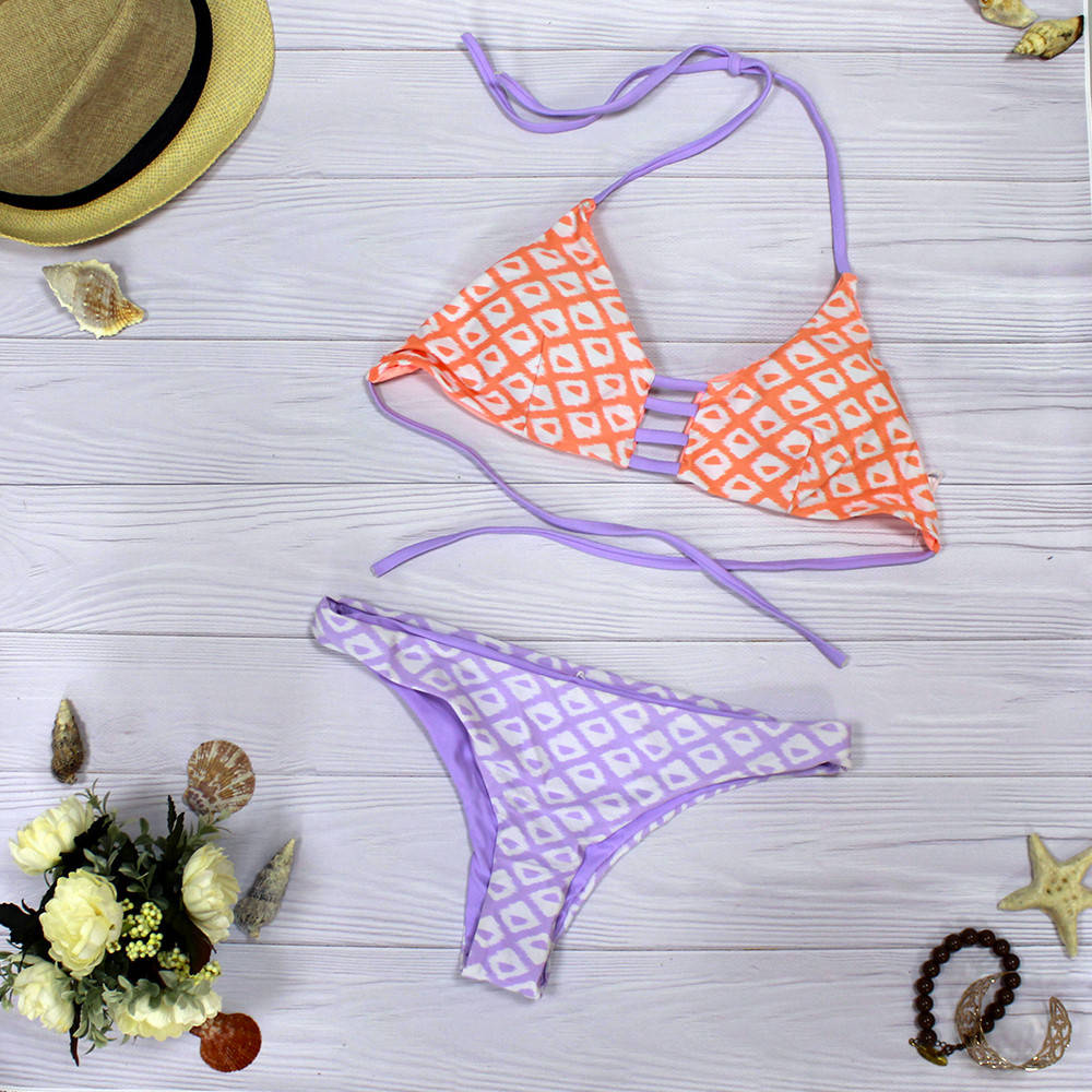 

Женский купальник на завязках с геометрическим принтом M, Сиреневый