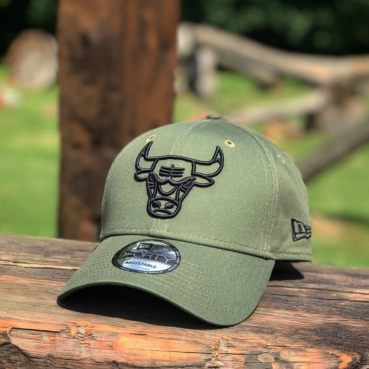 

Оригинальная кепка хаки New Era Chicago Bulls Esential 9Forty 12292585