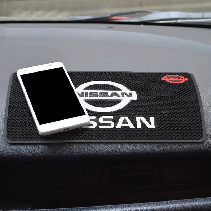 

Антискользящий коврик на панель авто Nissan (Ниссан)