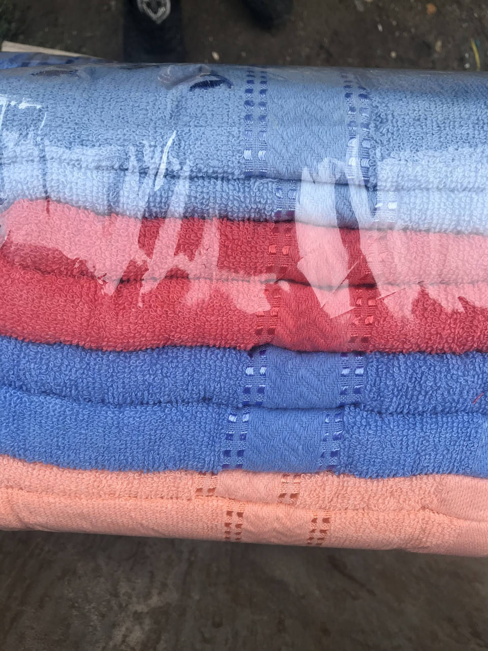 

Махровые полотенце Венгрия 70х140 банные