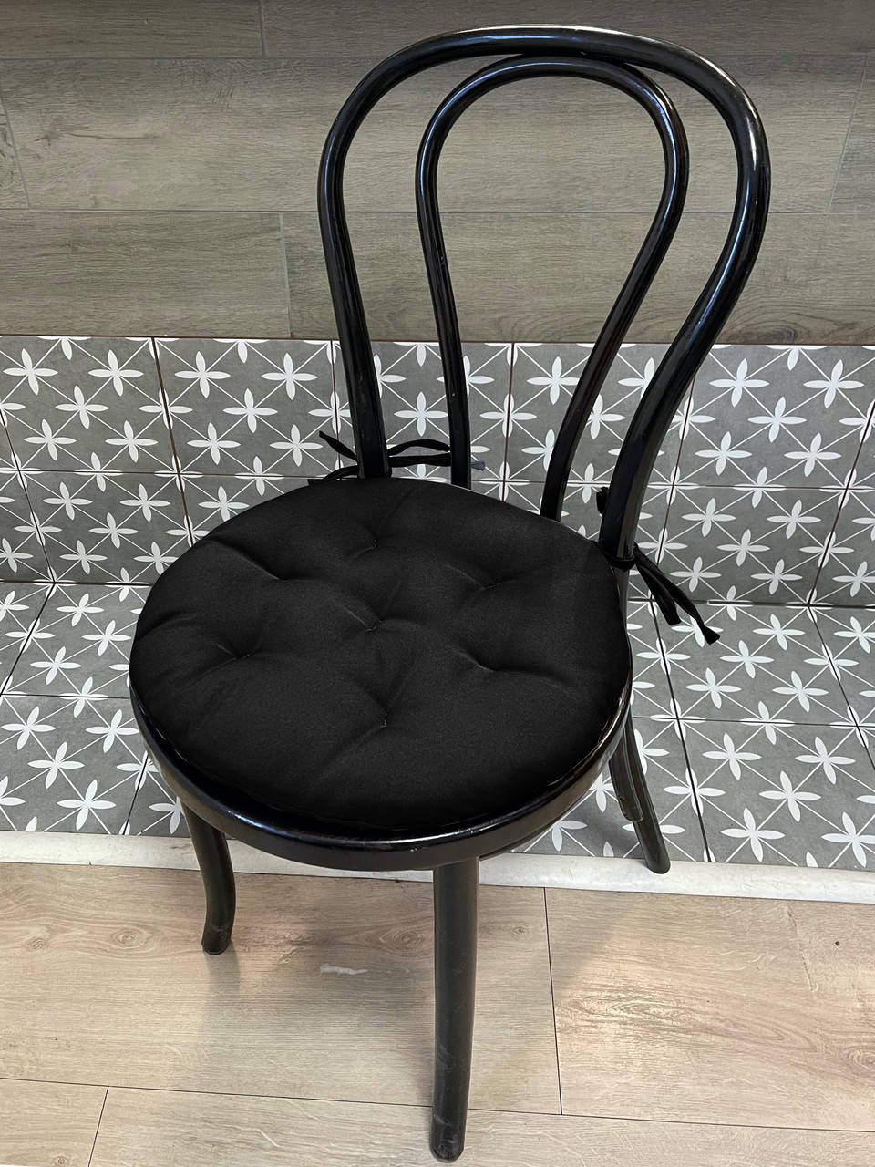 

Подушка на стул Color круглая 40*40*5 см черный