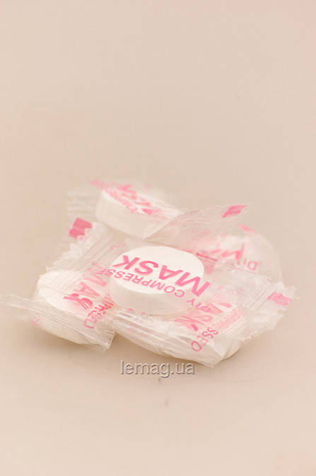 

YRE Маска-таблетка для лица, 1 шт., Черный