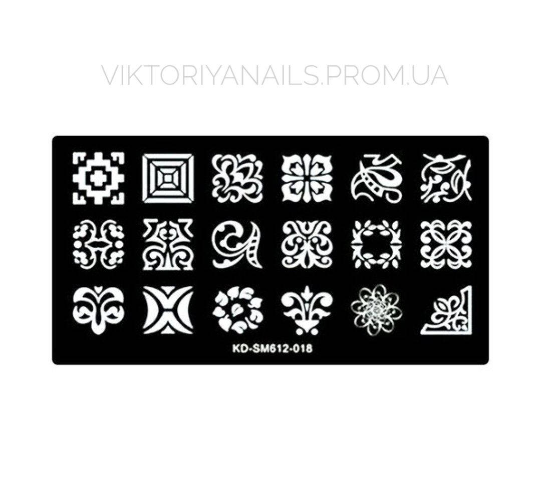 

Пластиковая пластина для стемпинга KD-SM612-018