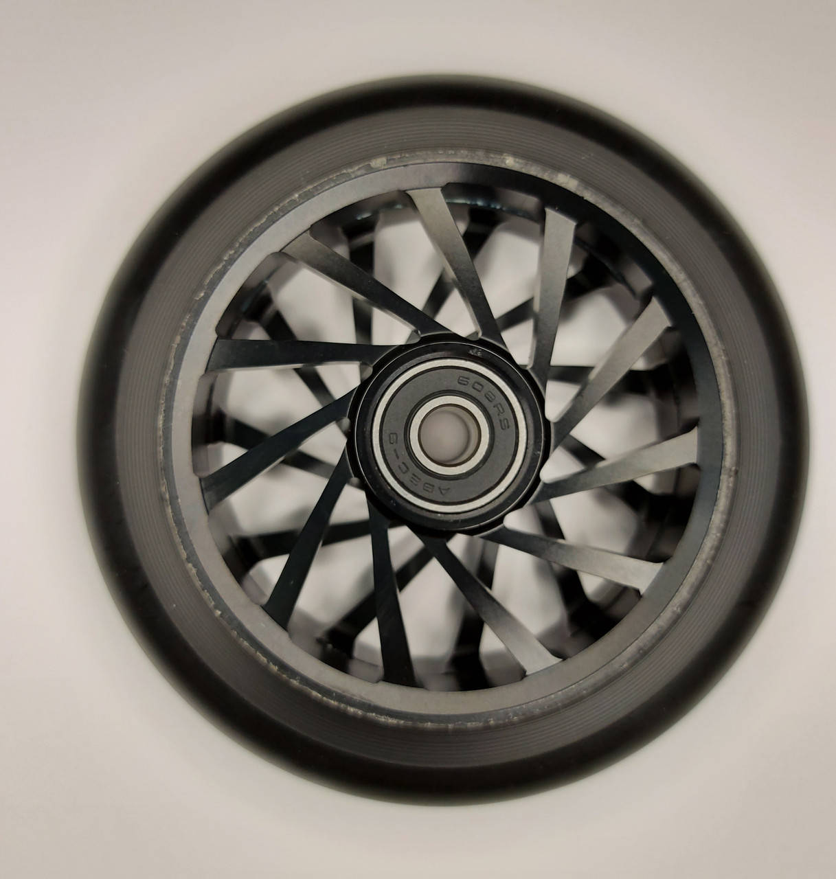 

Колесо 110 мм для трюкового самоката