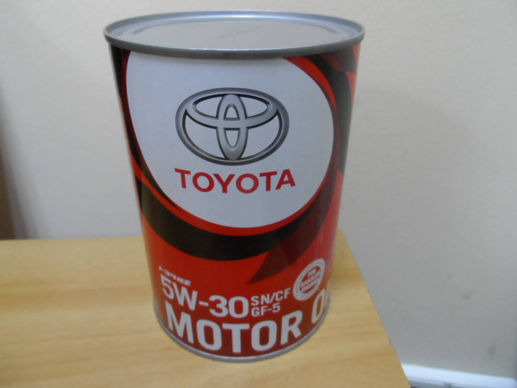 

Моторное масло TOYOTA MOTOR OIL 5W-30 SN/CF (1л) 08880-10706