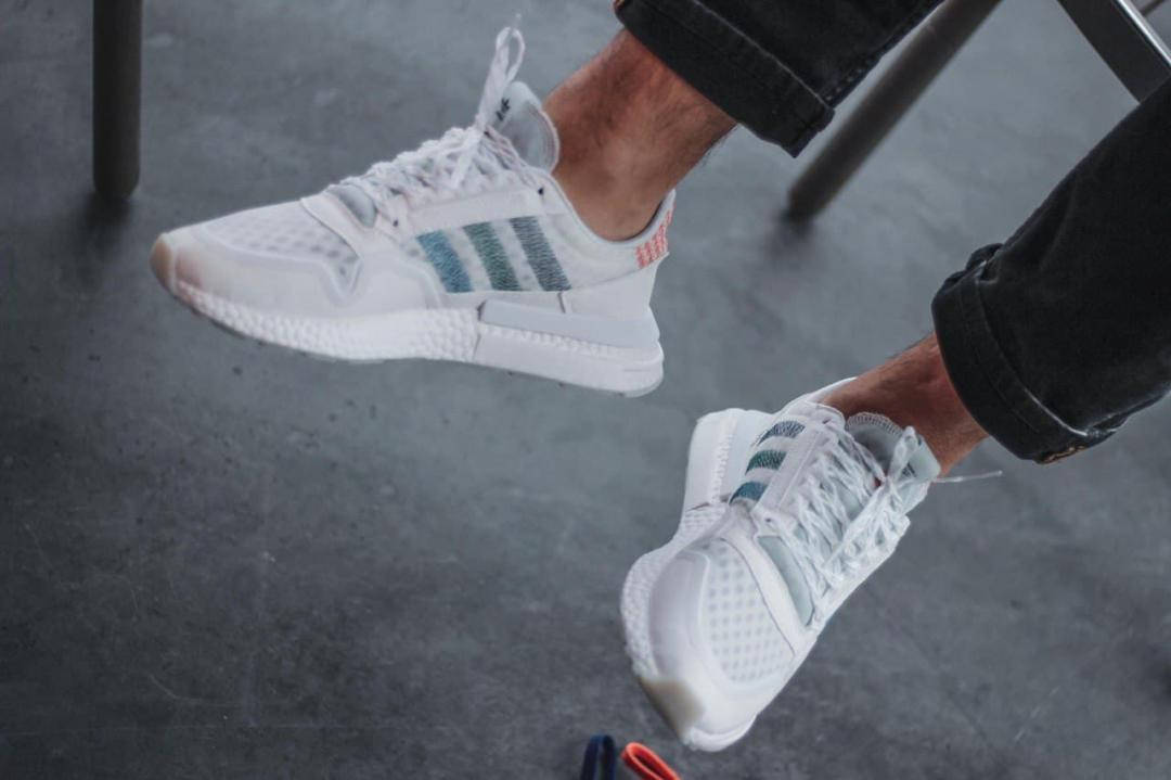 

Кроссовки мужские Adidas ZX 500 RM COMMONWEALTH Size 45, Белый