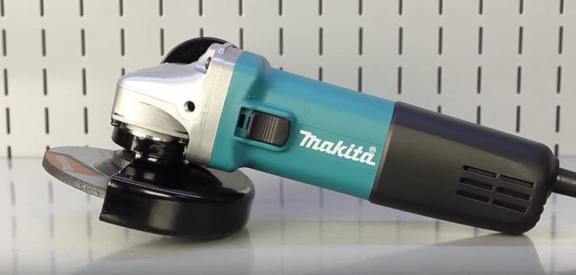 

Болгарка Makita 9558HN (840Вт 125мм)