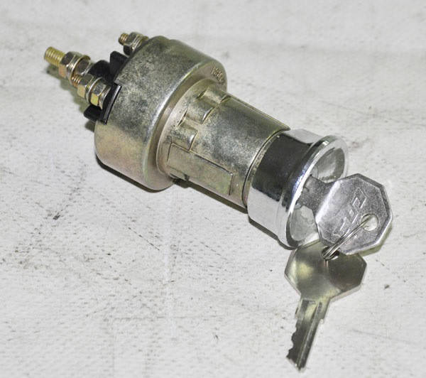 

Замок зажигания Волга, ГАЗ-53, Москвич, УАЗ 3кон. (ДК)