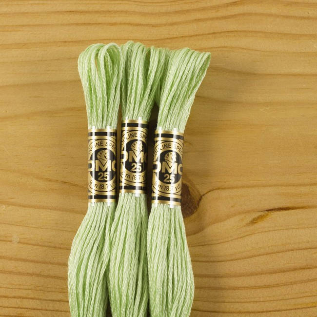 

Нитки мулине DMC 369 (Франция)