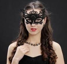

Маска black Queen