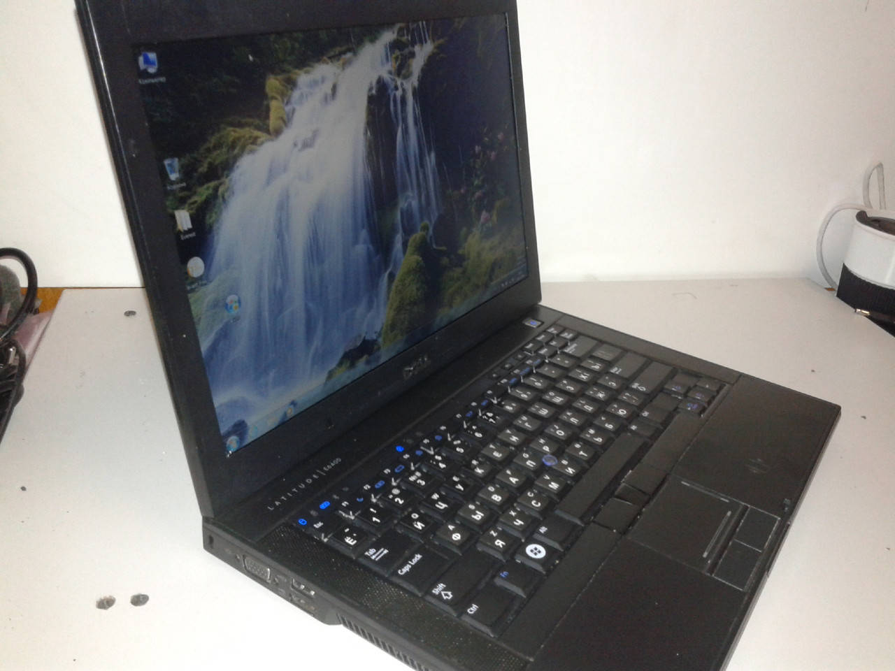 

14" Dell Latitude e6400 Магниевый корпус(металл)
