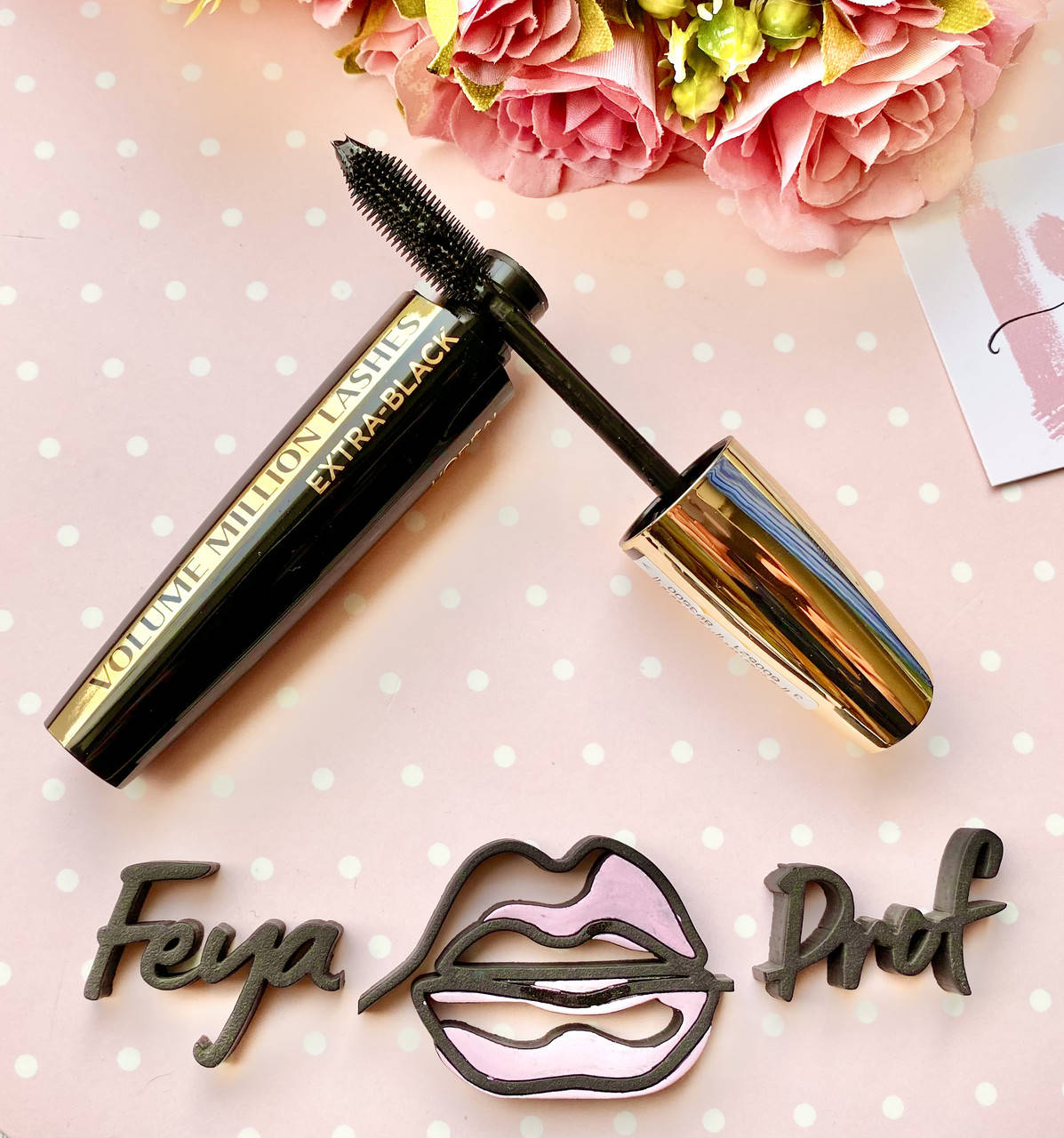 

Тушь LOreal Volume Million Lashes Extra-Black с эффектом объема миллиона ресниц ультра-черная 9ml, Черный