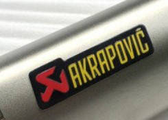 

Алюминиевая табличка на прямоточный глушитель Akrapovic