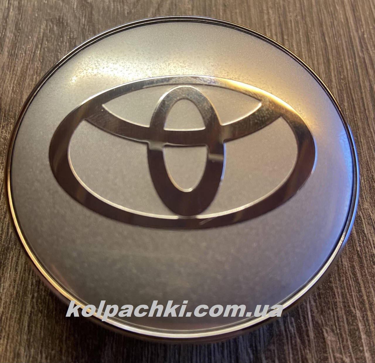 

Колпачки на диски Toyota 60мм 56мм хром