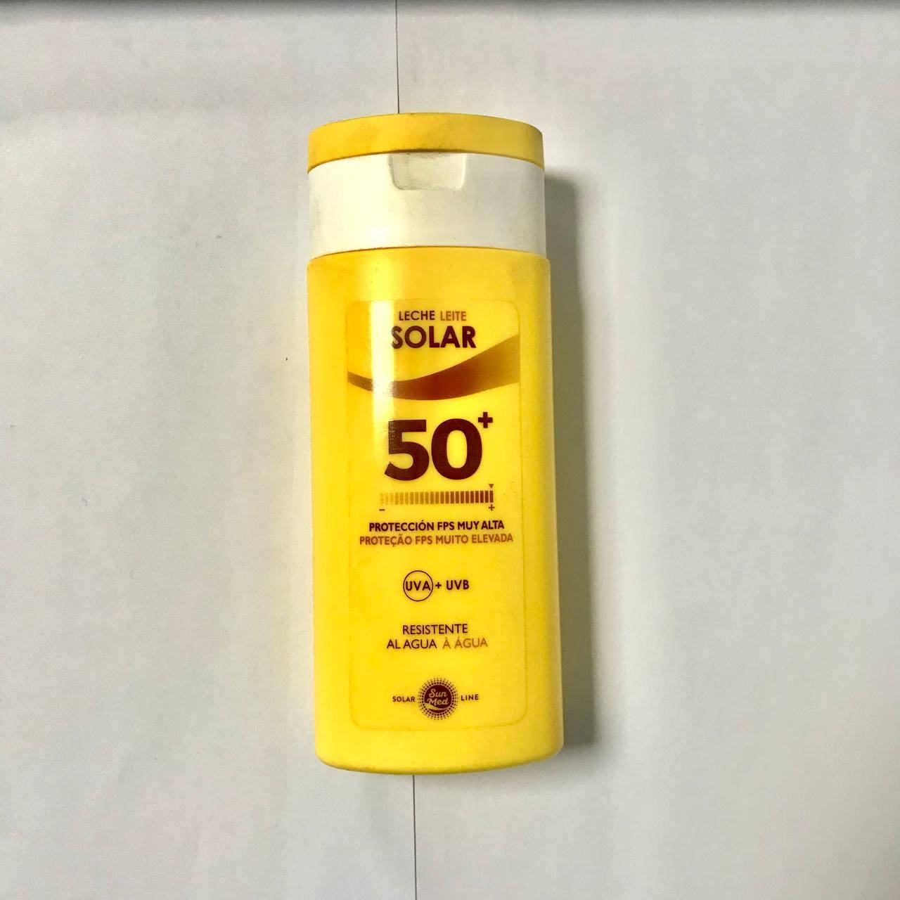 

Солнцезащитное молочко LSF50 Sun med-Sonnemilch Travelsize 100ml