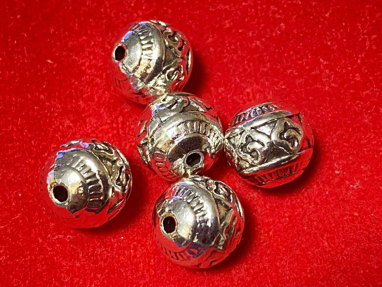 

Бусина 10.7мм 13шт