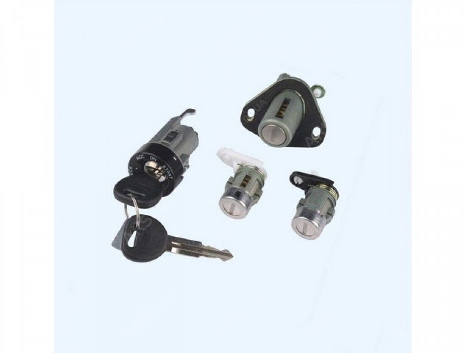 

Личинки замков Ланос, Сенс (седан)+личинка замка зажигания и багажника