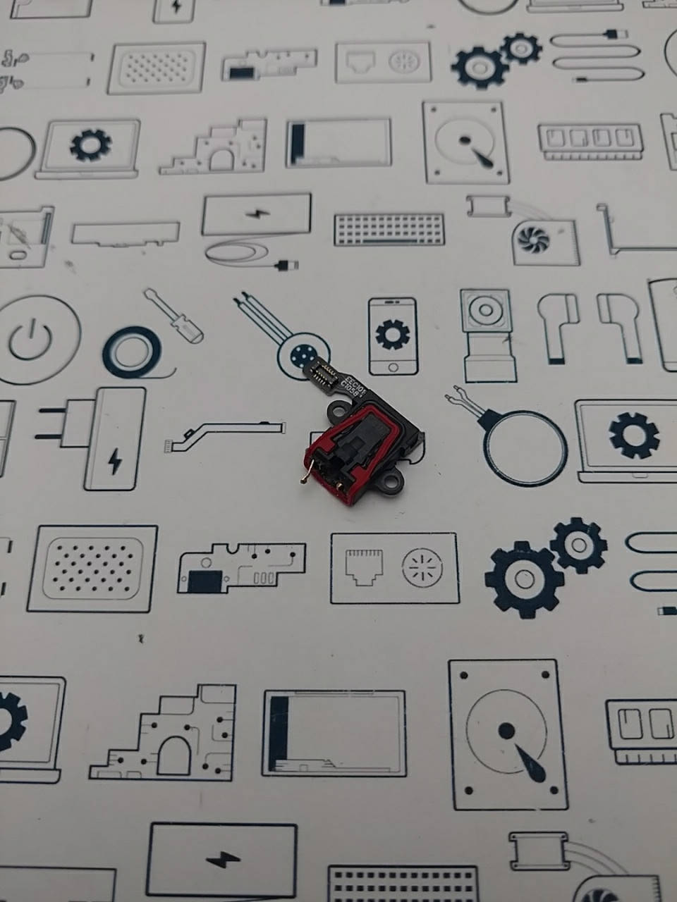 

Разьем наушников OnePlus 6 A6000, A6003 оригинал с разборки