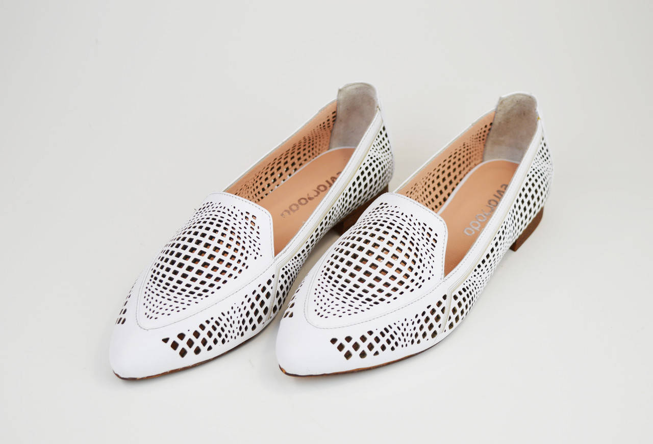 

Балетки с острым носком Evromoda 010782 Белые