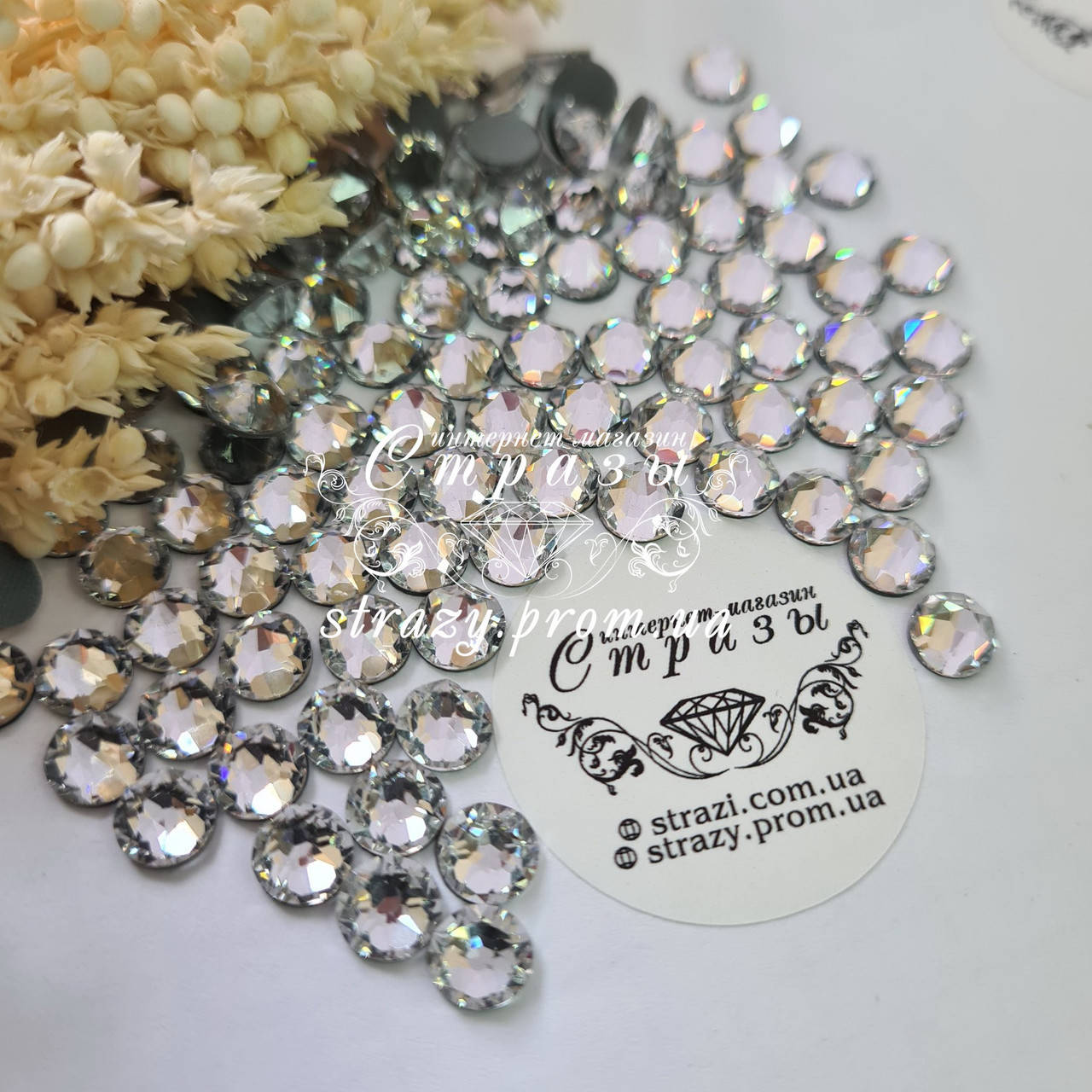 

Термо стразы ss30 Crystal Xirius NEW 16 граней, 50шт. (6,5мм)