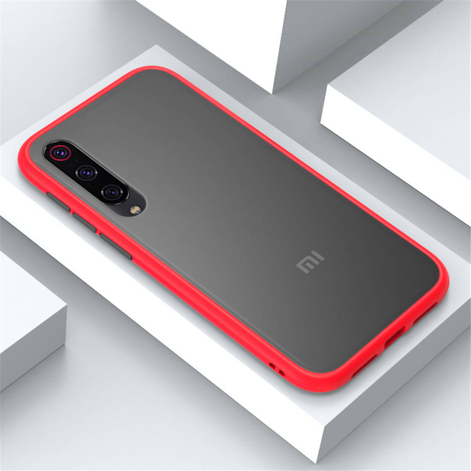 

Противоударный матовый чехол для Xiaomi Mi A3 Красный