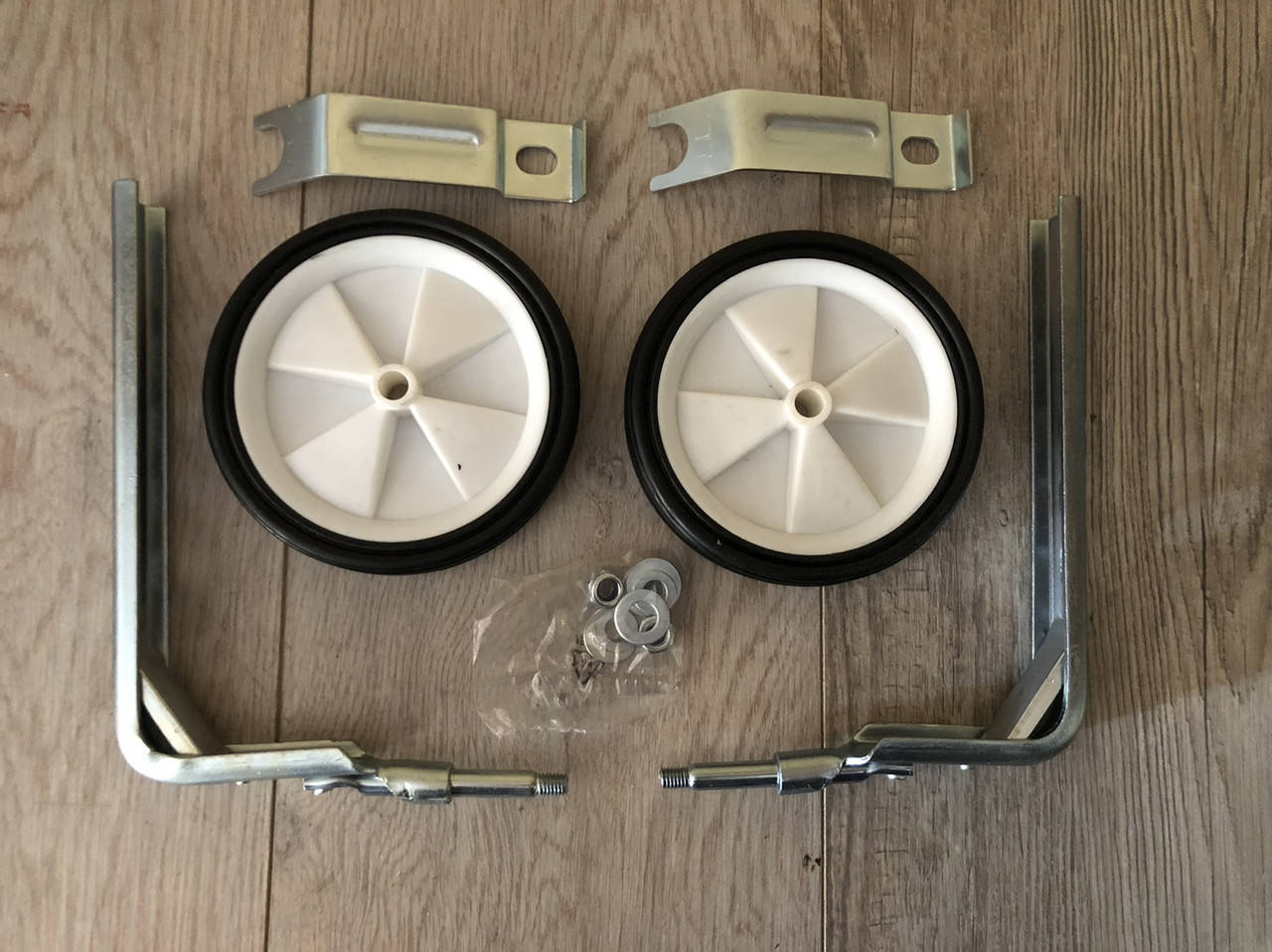 

Колеса дополнительные для детского велосипеда(VZ0570)