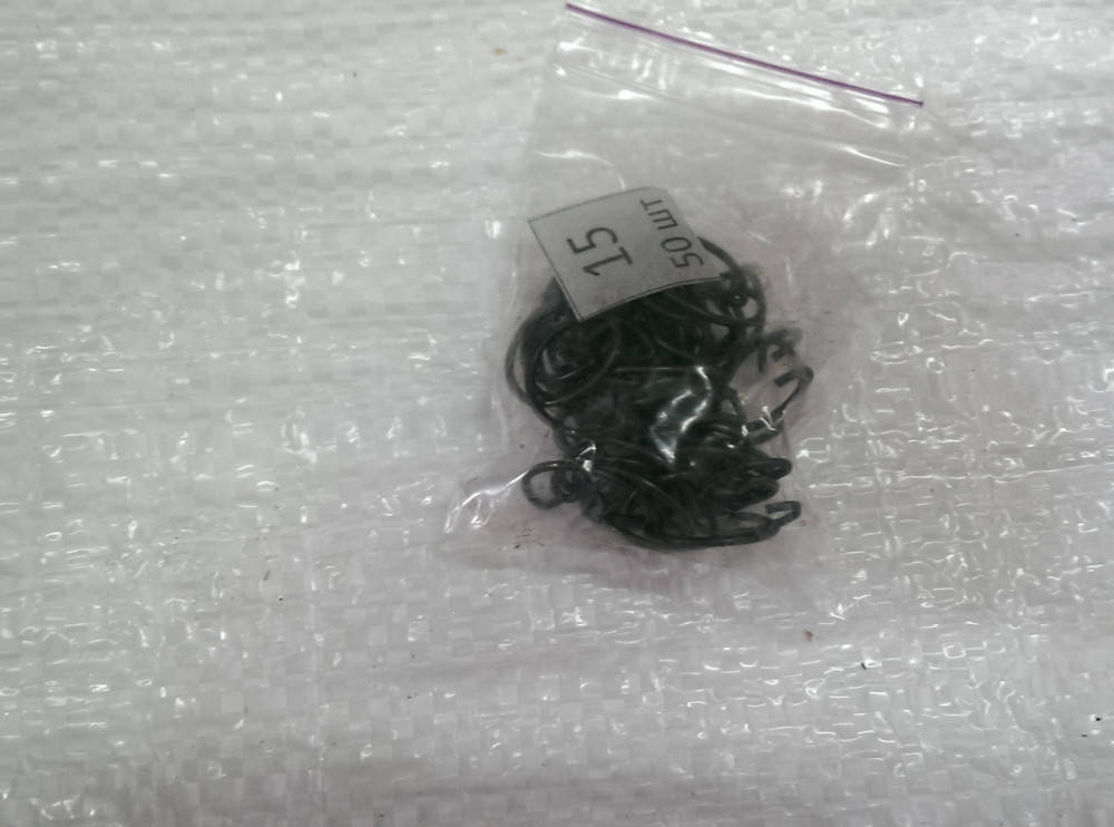 

ИЖ Планета мотоцикл стопорные кольца поршневого пальца 15 мм