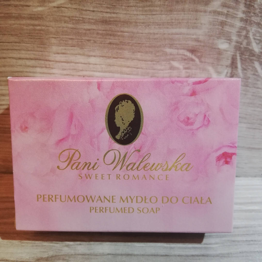 

Парфюмированное мыло Pani Walewska Sweet Romance 100 г