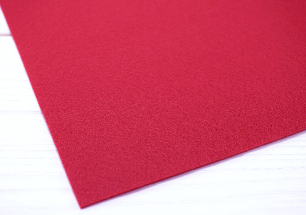 

Корейский жесткий фетр 1,2 мм (100х110 см) - №14 Красный