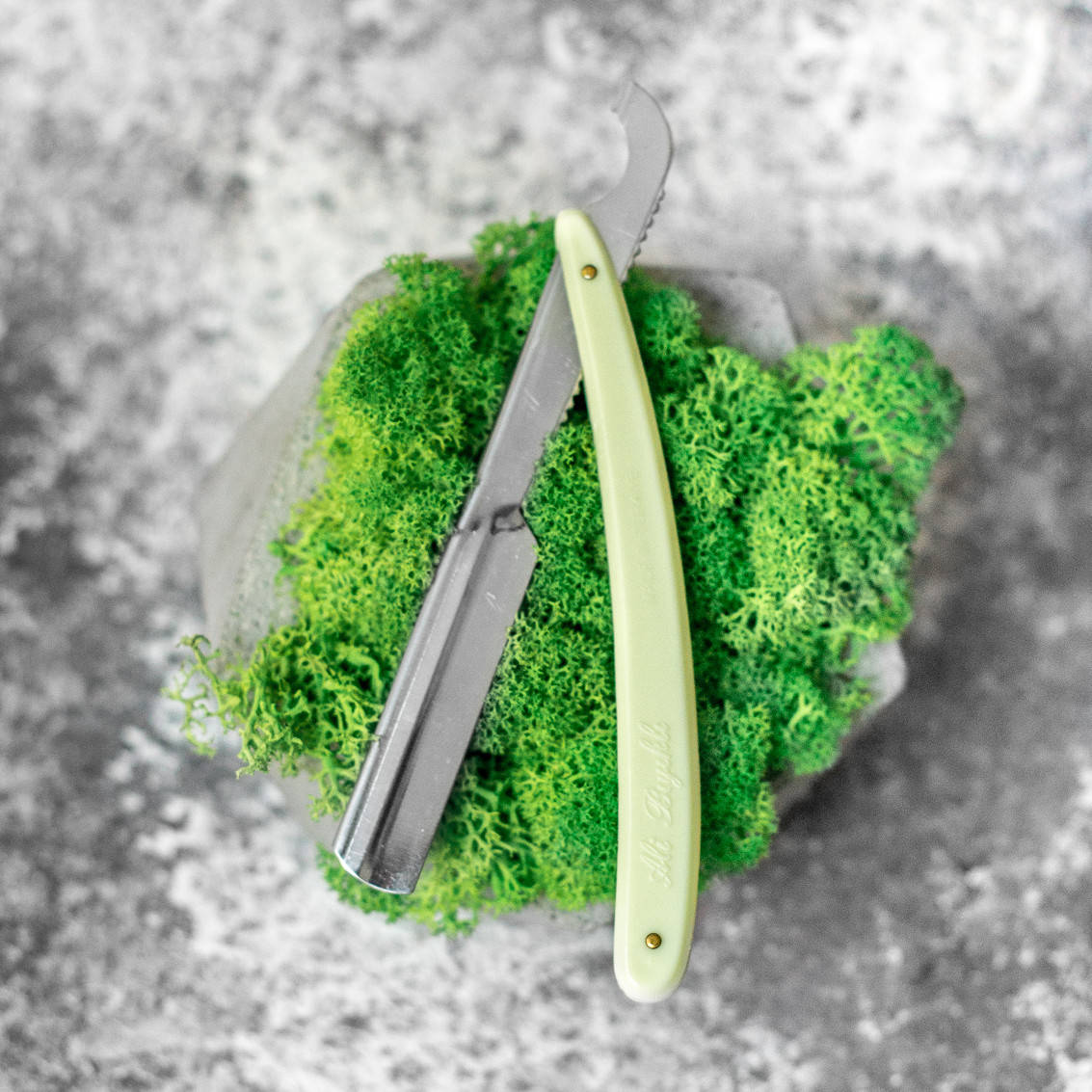 

Турецкая Опасная бритва (шаветка) Желтый