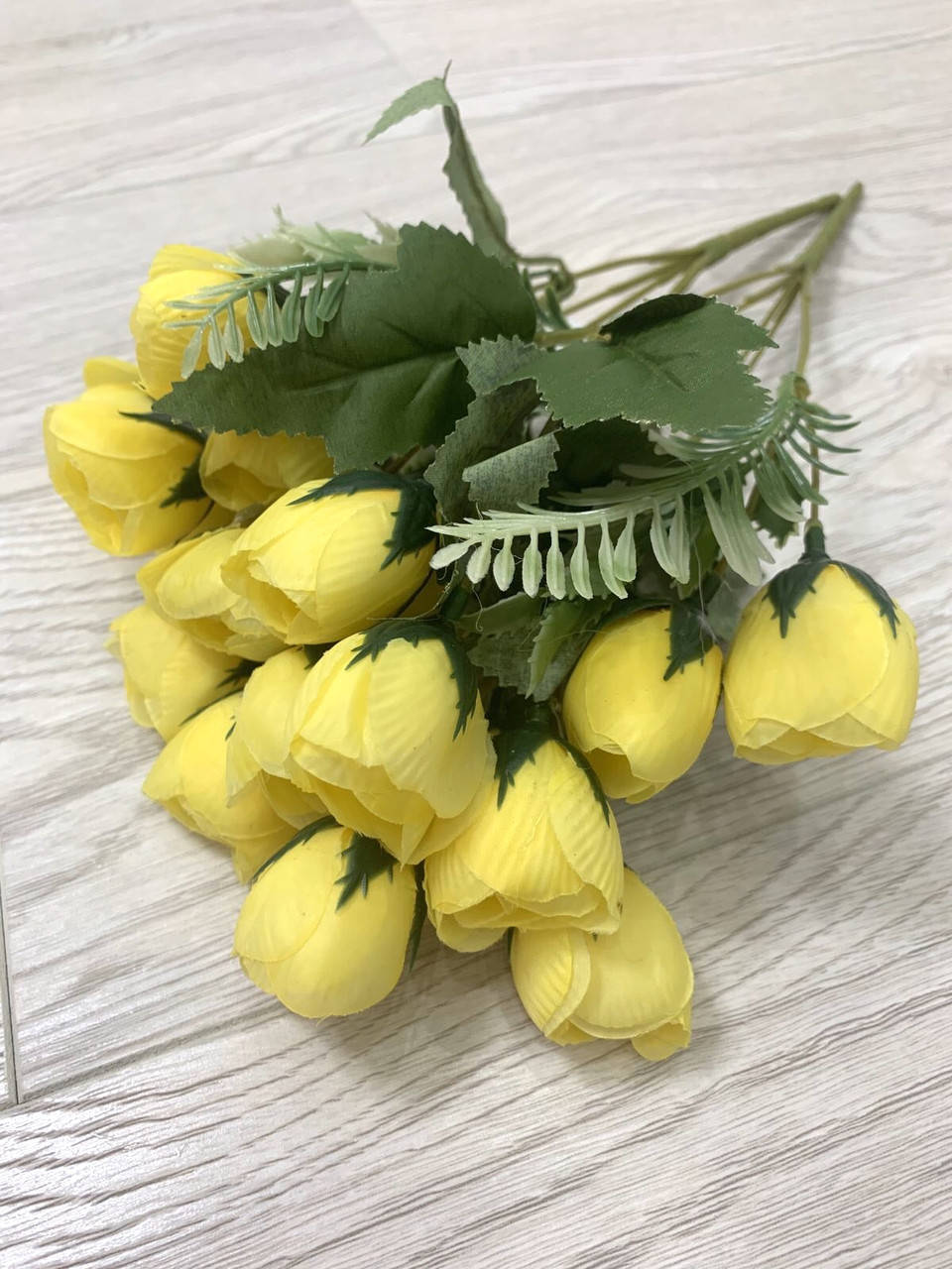 

Искусственный ранункулюс (желтый 30 см)